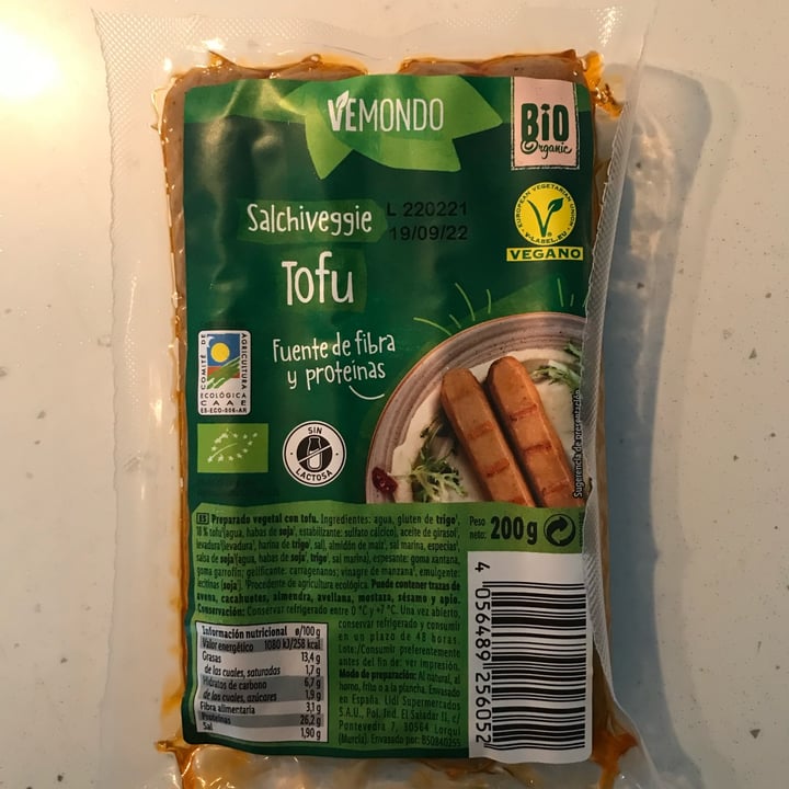 photo of Vemondo salchichas tofu shared by @crunchyku on  20 May 2022 - review