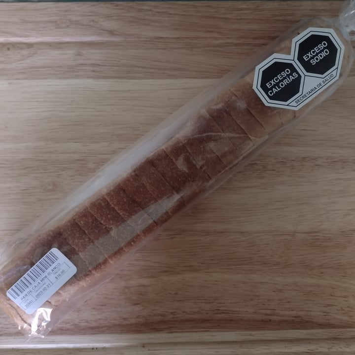 review photo of Lecaroz Pan Blanco shared by @laotrae on 20 Jun 2022 - review