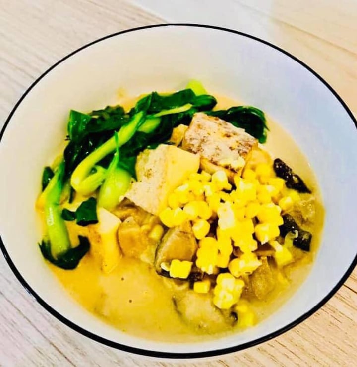 photo of Simple Lifestyle Healthy Vegetarian Cafe Vegan Ramen shared by @livebylove on  14 Jun 2019 - review