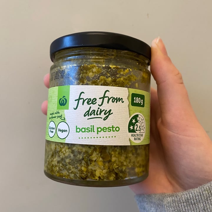 photo of Woolworths Free From Dairy Basil Pesto shared by @bridgetlily on  29 Jun 2021 - review