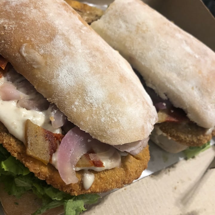 review photo of Casa Mhia Sandwich De Milanesa De Seitan shared by @florrcita on 12 Dec 2021 - review