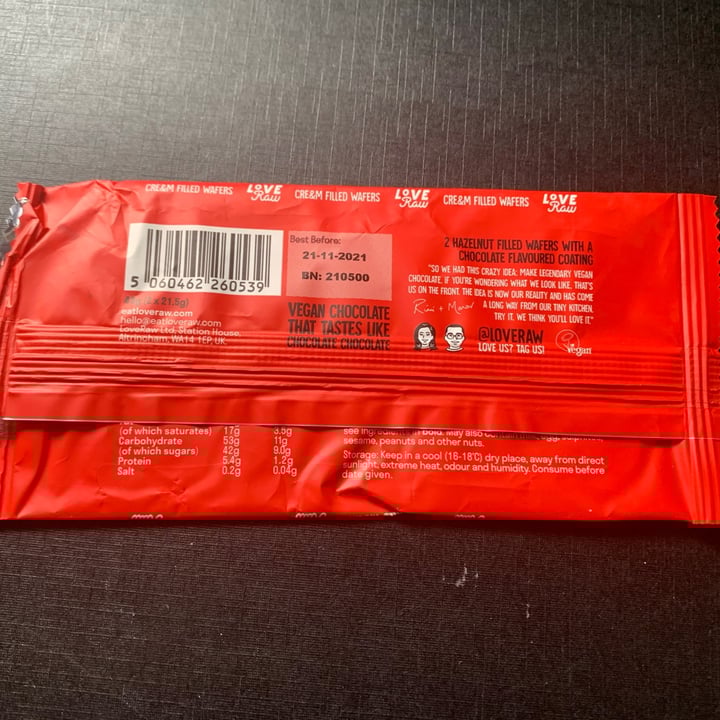photo of LoveRaw Cre&m Filled Wafer Bars shared by @frogusvegan on  20 Feb 2021 - review