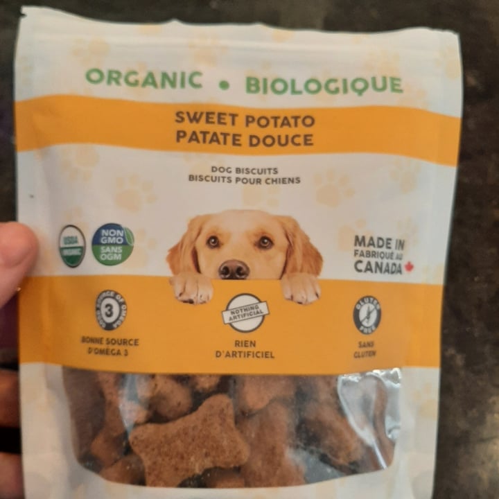 photo of PetStore Sweet Potato Dog Biscuits shared by @fitzroyandfae on  27 Jul 2021 - review