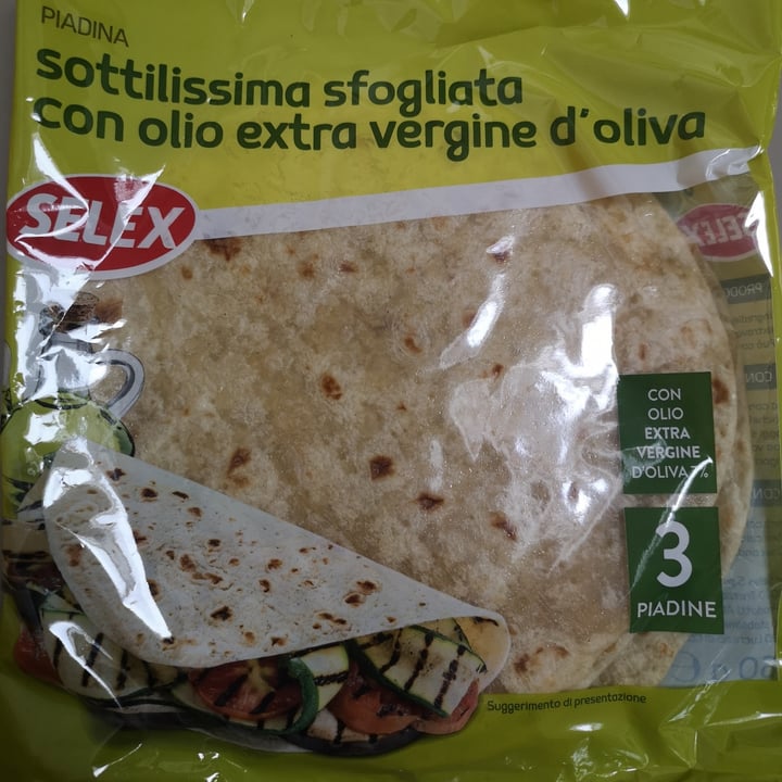 photo of Selex Piadina all'olio di oliva shared by @grootie on  14 Dec 2021 - review