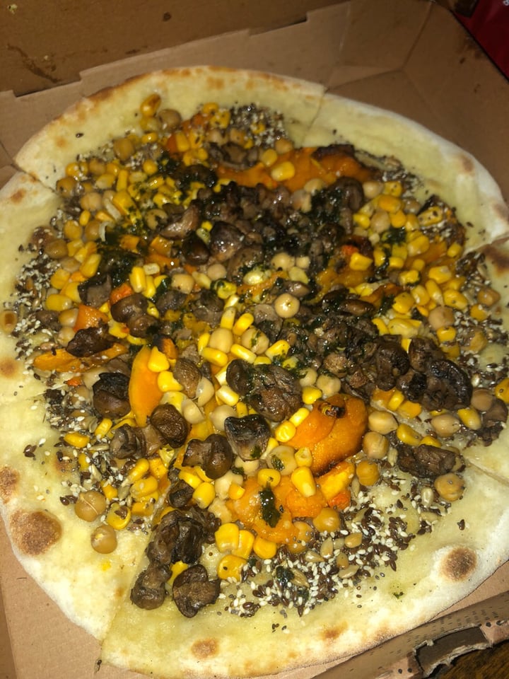 photo of Almacén de Pizzas │Recoleta Pizza Vegana Con Legumbres shared by @ivettesos on  10 Jan 2020 - review