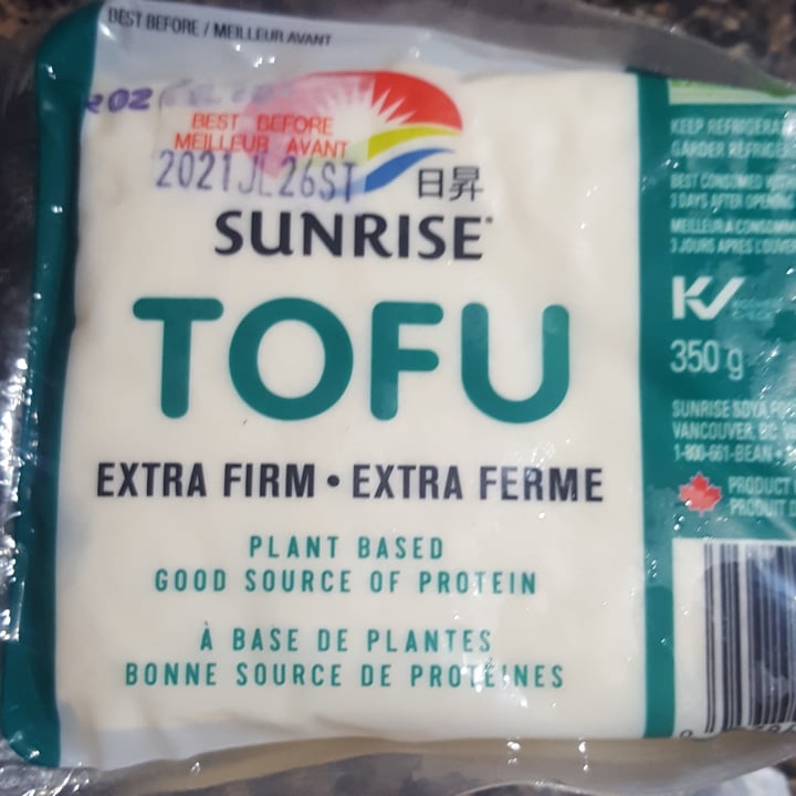 photo of Sunrise Soya Foods Extra Firm Tofu shared by @n8r on  20 Jun 2021 - review