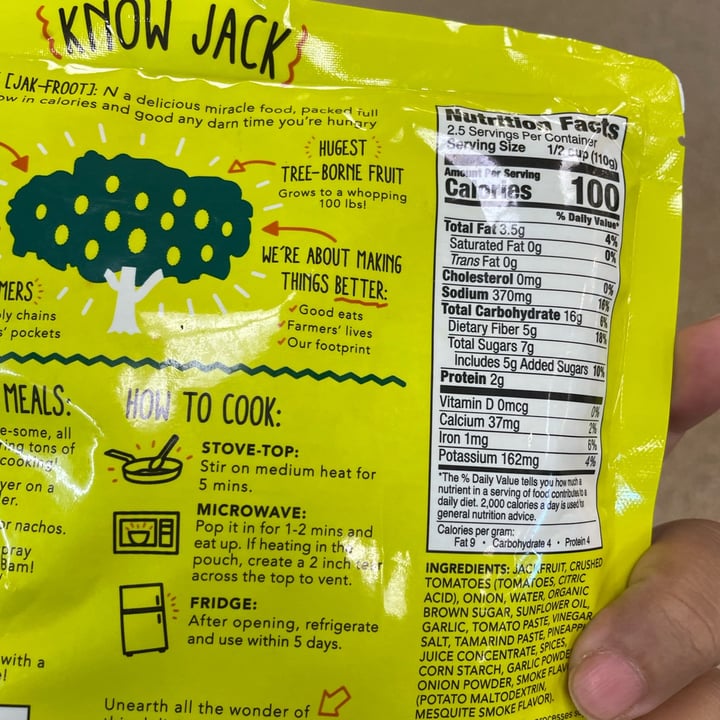 photo of The Jackfruit Company BBQ Jackfruit shared by @angelaaraujo on  07 Jun 2022 - review