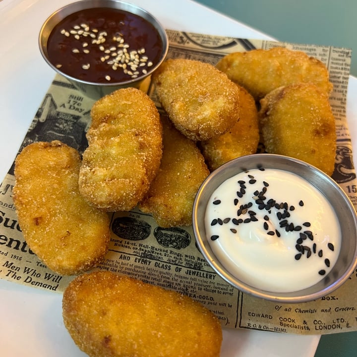 photo of Freedom Cakes Chick'n Nuggets shared by @kevinfanara on  15 Mar 2022 - review