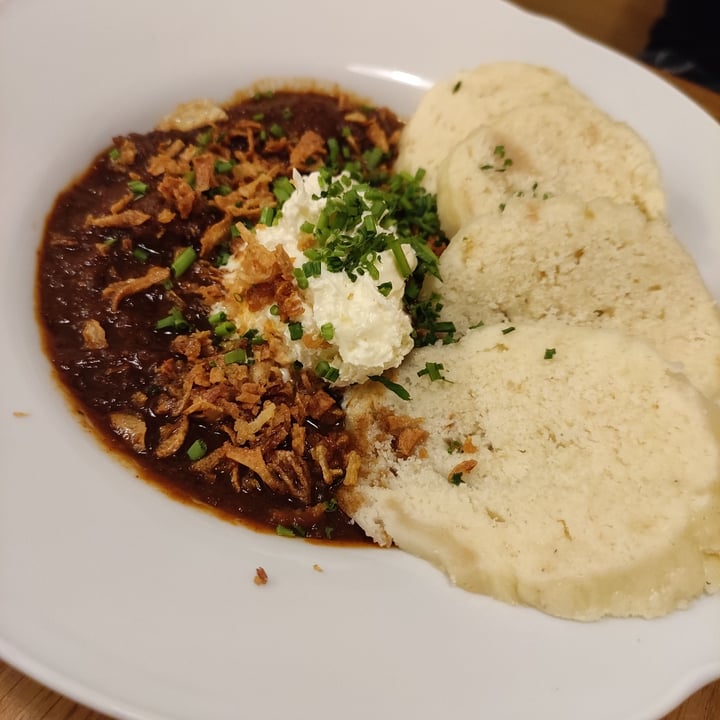 review photo of Moment - Cafe & Bistro Goulaš shared by @quandosiruppeilfrigo on 10 Apr 2022 - review