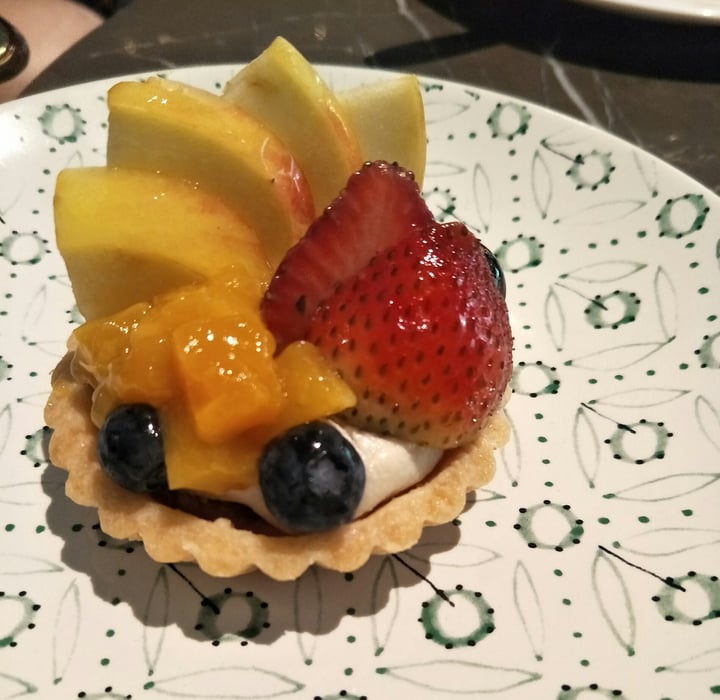 photo of Real Food Novena Fruit tart shared by @pumpkincrush on  04 Jun 2019 - review