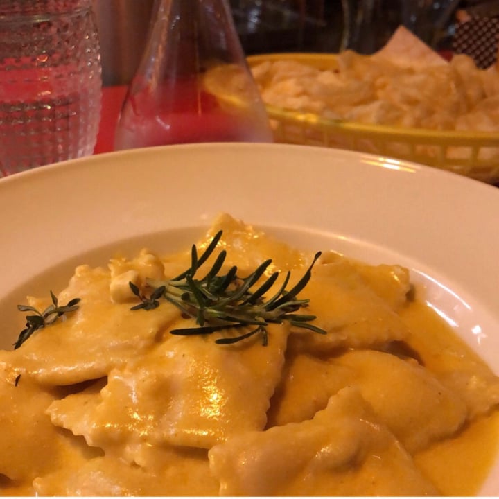 photo of Tubaína Ravioli shared by @sendovegporai on  04 Aug 2021 - review