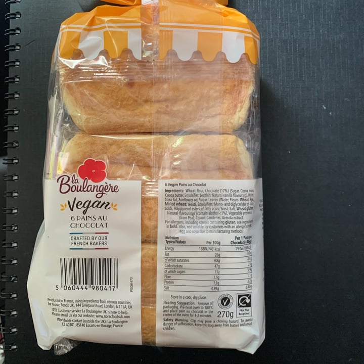 photo of La Boulangère 6 Pains Au Chocolate shared by @frogusvegan on  02 Mar 2021 - review
