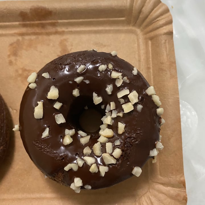 photo of Pumpernickel Artisan Bakery Donut shared by @saradoval on  02 Jun 2021 - review
