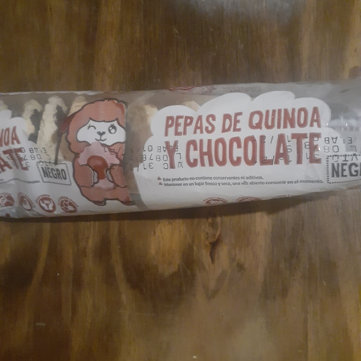 review photo of Kiwicha Pepas De Quinoa Y Chocolate shared by @abillionale on 22 Nov 2021 - review