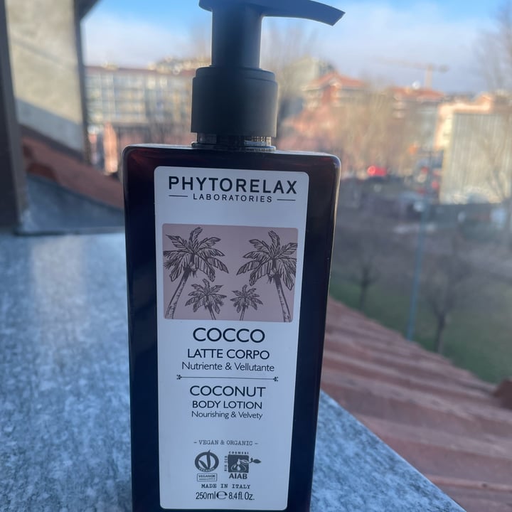 photo of Phytorelax Cocco Latte Corpo shared by @laelena on  15 Mar 2022 - review