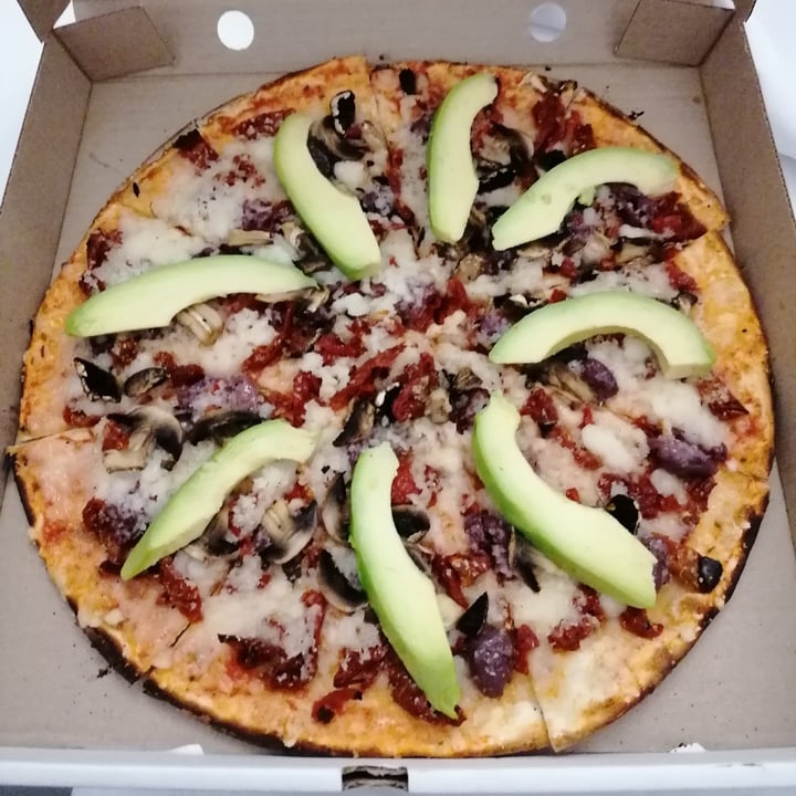 photo of Our Pizza Place “YOH” Pizza With Vegan Cheese shared by @rushisushi7 on  06 Mar 2022 - review