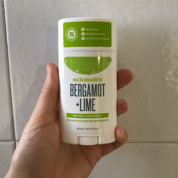photo of Schmidt's Bergamot + Lime Natural Deodorant Stick shared by @franci90 on  30 Nov 2021 - review