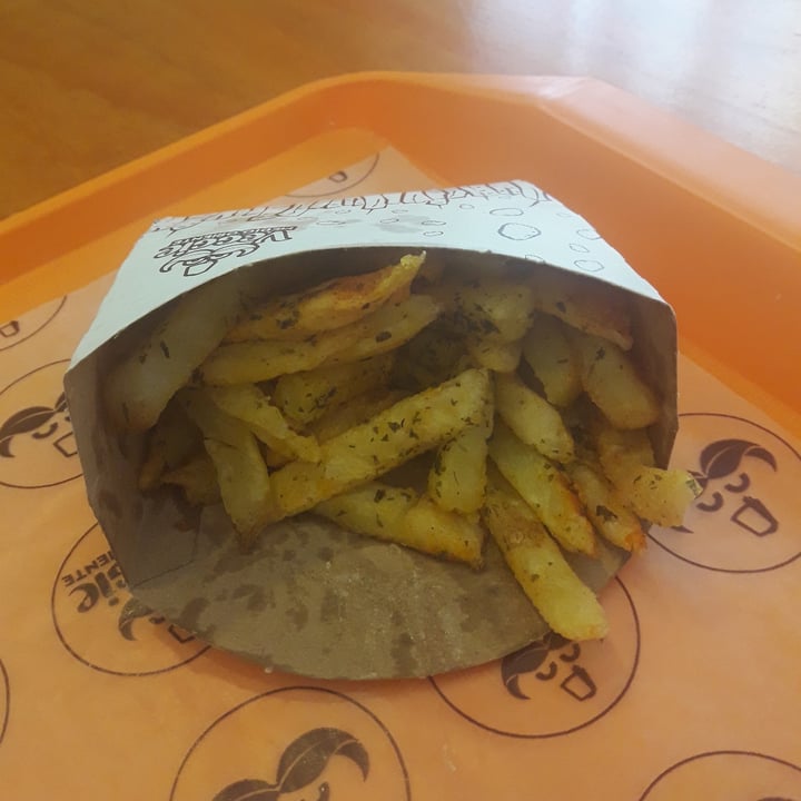 photo of Veggie Medio Oriente Papa fritas shared by @carito08 on  25 Feb 2021 - review