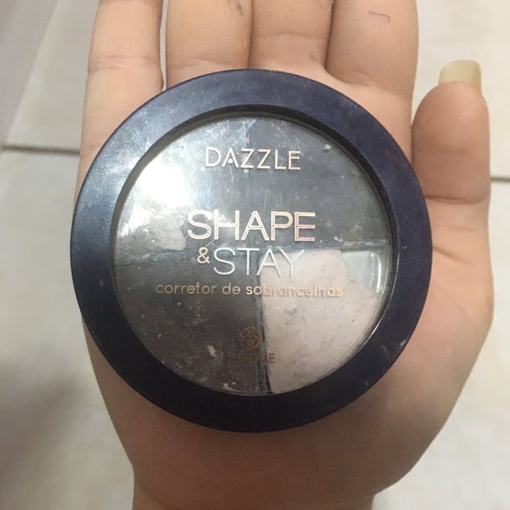 review photo of Hinode Corretor De Sobrancelhas Shape & Stay Dazzle shared by @madl1e on 20 Sep 2021 - review