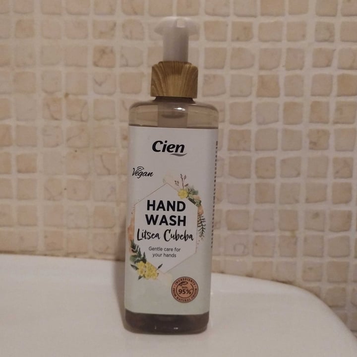 review photo of Cien Hand Wash Litsea Cubeba shared by @loplop83 on 03 Feb 2023 - review