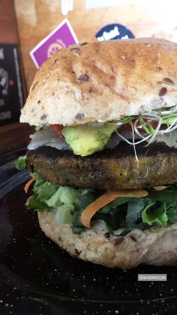 photo of Gorucha's Burger Hamburguesa Kong shared by @ximenamachete on  01 Mar 2020 - review