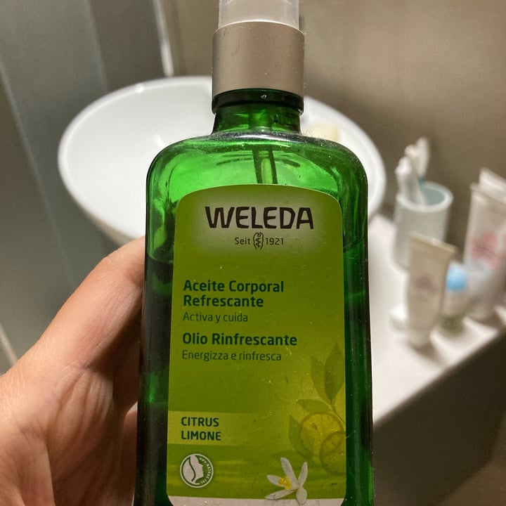 photo of Weleda Aceite de limón refrescante shared by @stellamaris88 on  17 Mar 2022 - review