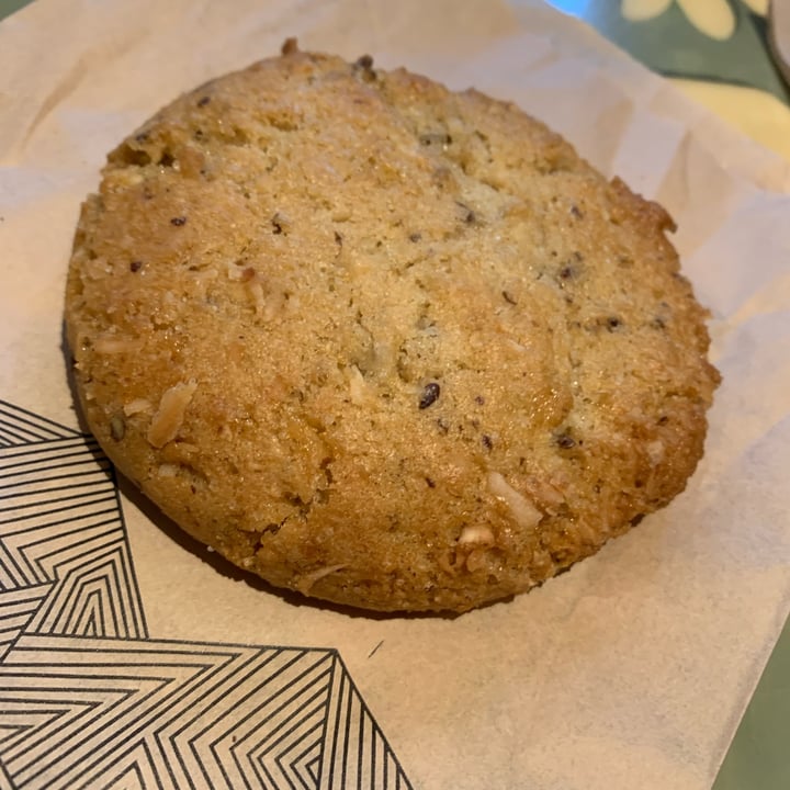 photo of Pavement Coffeehouse Vegan cookie shared by @canica on  17 Dec 2021 - review