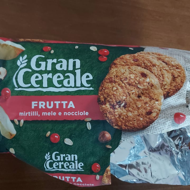 review photo of Gran Cereale biscotti gran cereale frutti rossi shared by @leeeeeti on 13 Mar 2022 - review