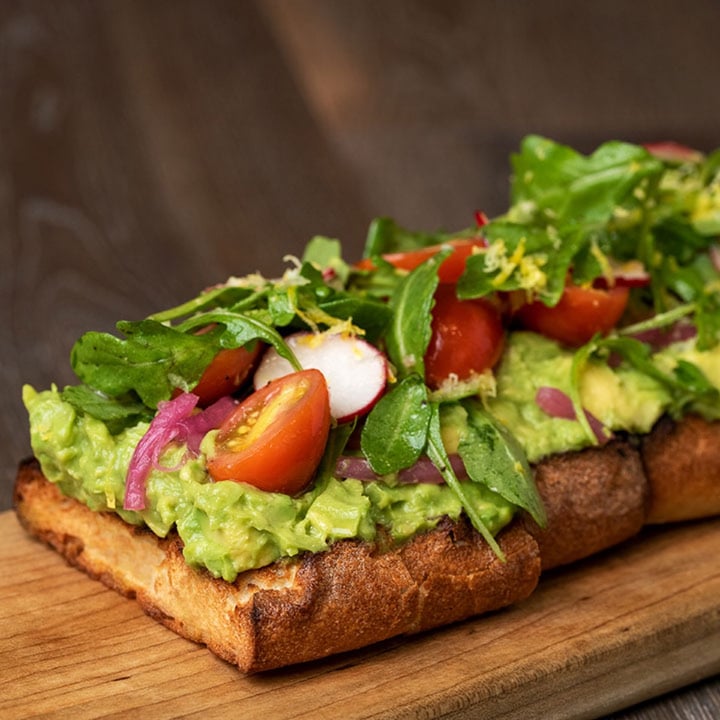 review photo of The Cheesecake Factory Avacado Toast shared by @sagemurr on 22 Nov 2020 - review