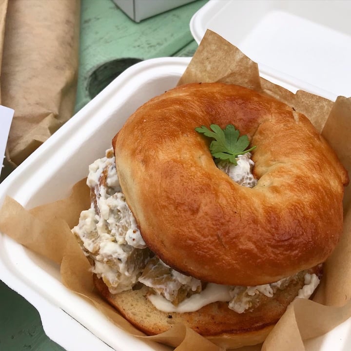 review photo of Grumpy & Runt | Little Deli & Donuts Don’t-Eat-Chicken Mayo Bagel shared by @hannahaltmann on 13 Aug 2021 - review
