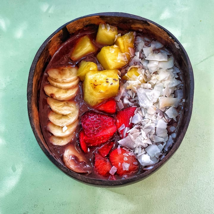 photo of Avo Brothers Açai Bowl shared by @giulia722 on  02 Jan 2022 - review