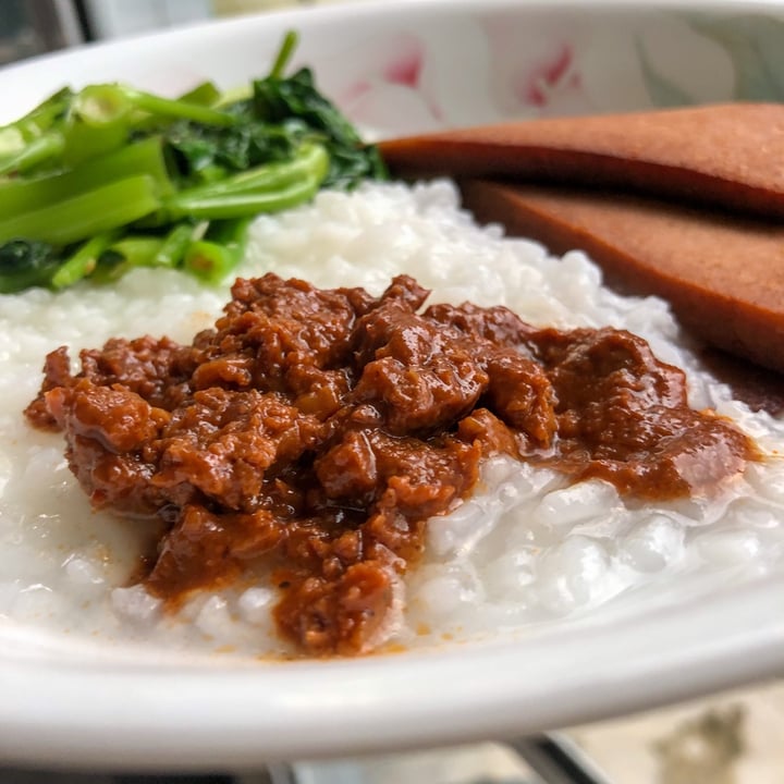 photo of Yumeat Plant Based Minced Meat With Bean Paste shared by @m1tch9i on  25 Jul 2022 - review