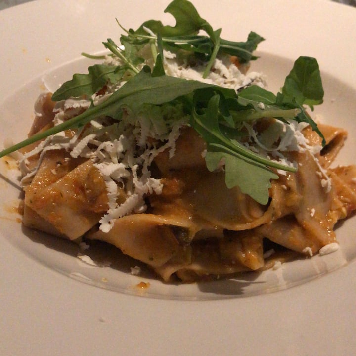 review photo of Teresa Carles Tagliatelle con berenjenas shared by @almuchi on 17 Sep 2020 - review