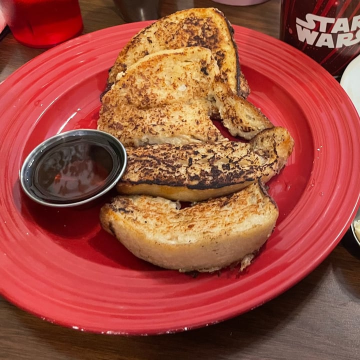 photo of Junior's Cafe Vegan French Toast shared by @keithcelt on  30 Mar 2022 - review