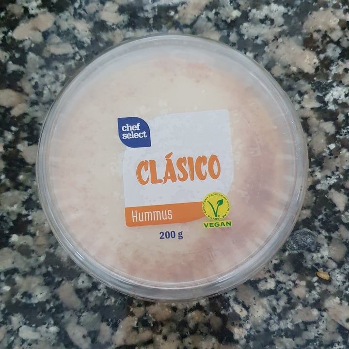photo of Chef Select Clásico Hummus shared by @joyandkiran on  21 May 2022 - review