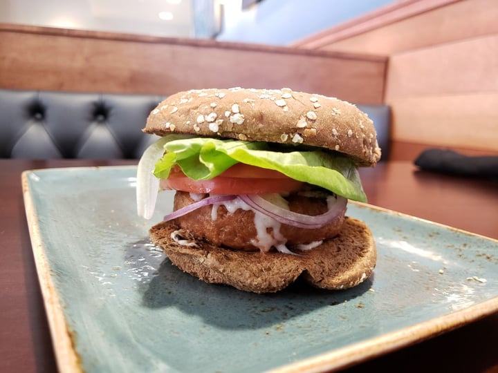 photo of Beyond Meat Beyond Burger Plant-Based Patties shared by @sargentmags1 on  06 Dec 2019 - review