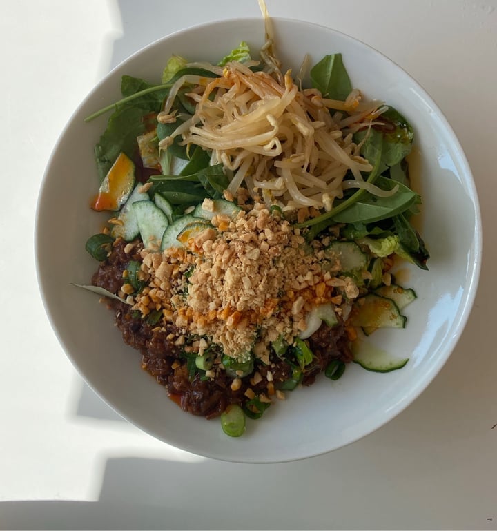 photo of Q Mee Vegan Dan Dan shared by @natkay on  02 Sep 2020 - review