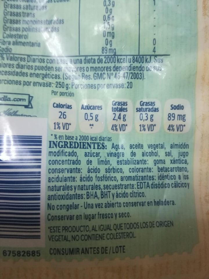 review photo of Hellmann’s Hellman’s Vegan Mayonnaise shared by @titinachina on 10 Jan 2020 - review