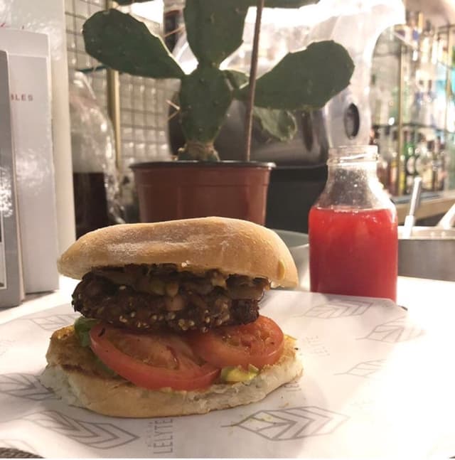 Photo of the dish “Hamburguesa”