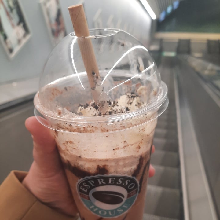 photo of Espresso house Vegan frappuccino shared by @nursejackie on  12 May 2021 - review