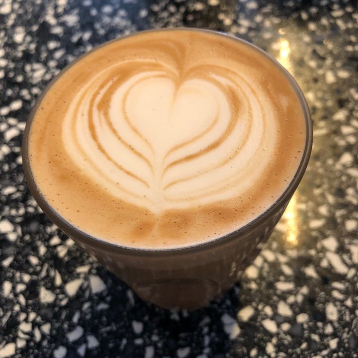 review photo of PUNCH Oat mylk latte shared by @clav on 11 Nov 2020 - review