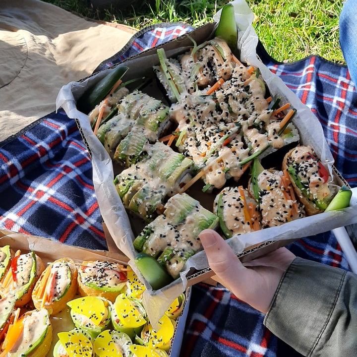 photo of Earth Deli Sushi platter shared by @rynol on  11 Oct 2020 - review