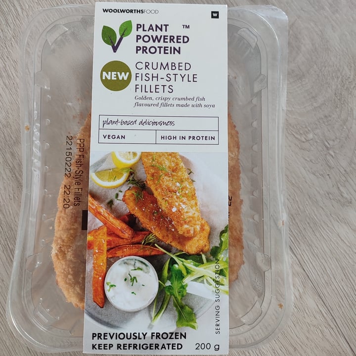 photo of Woolworths Food Crumbed Fish-Style fillets shared by @tracyrussellct on  20 Feb 2022 - review