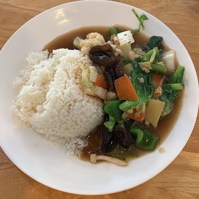 Photo du plat “mixed vegetable rice”