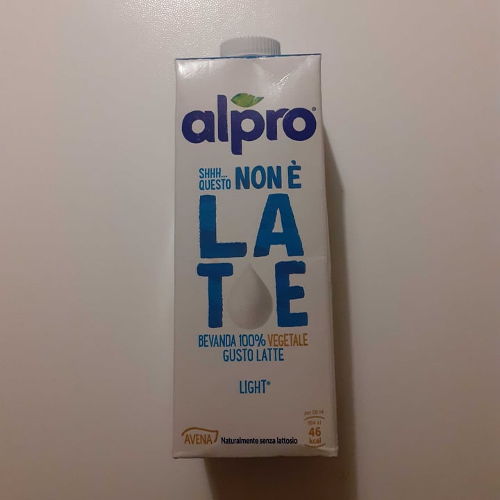 review photo of Alpro Shhh...Questo Non è Latte (LIGHT) shared by @lalau09 on 16 Apr 2022 - review