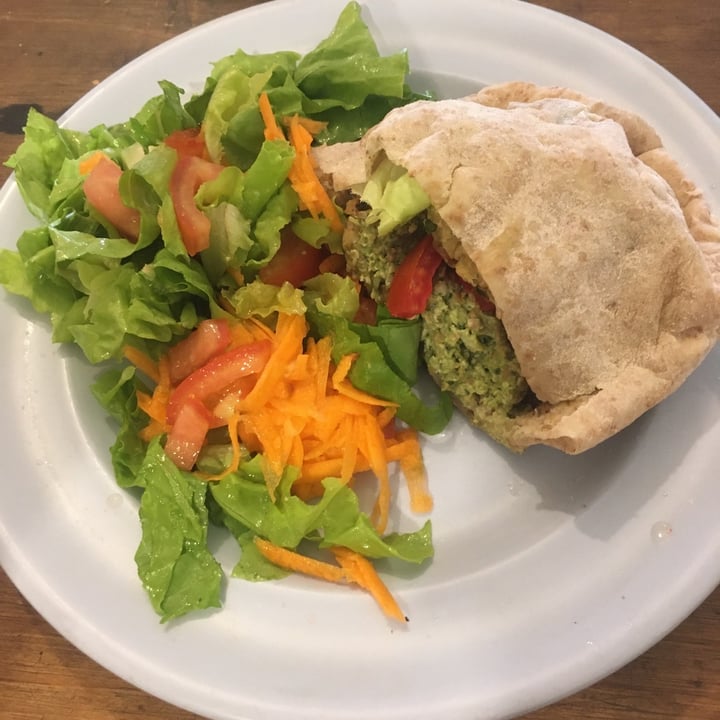review photo of Atelier Cocina Veggie (Delivery and Pick up Food only) Falafel shared by @isibarberis on 25 Nov 2019 - review