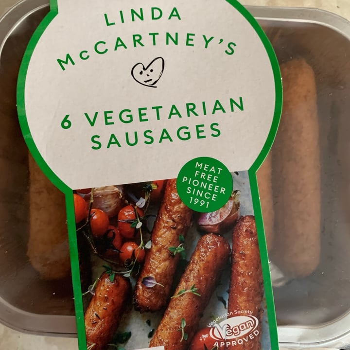 photo of Linda McCartney's 6 Vegetarian Sausages shared by @aprilknight on  18 Jul 2021 - review