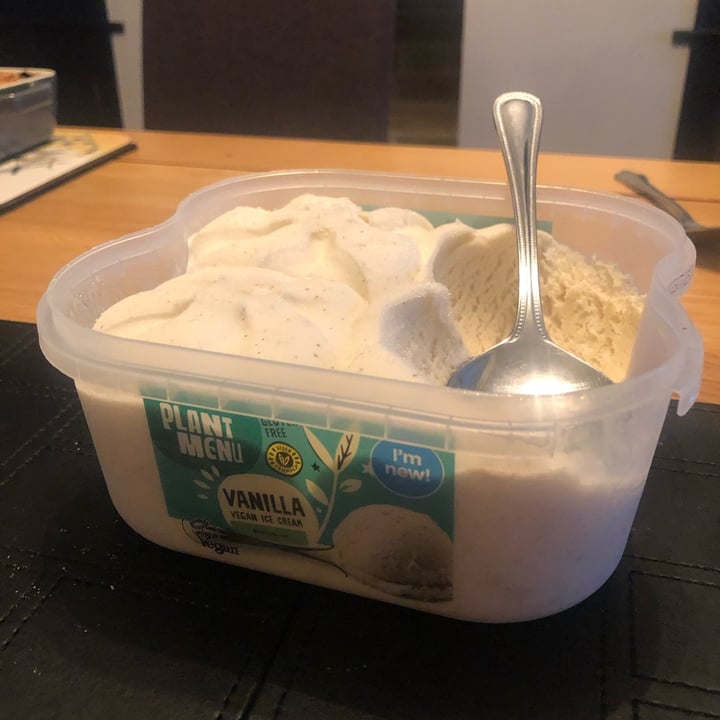 photo of Plant Menu Aldi Plant Menu Vanilla Ice Cream shared by @maddiefriend on  03 May 2022 - review