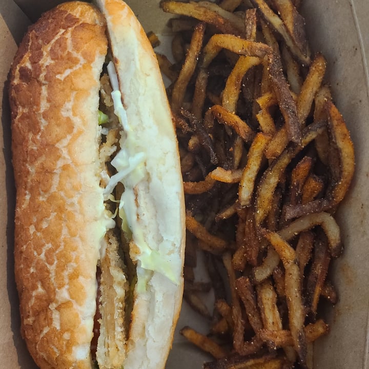 review photo of Souley Vegan Chicken Seitan Po'boy shared by @norcalvegan on 08 May 2022 - review