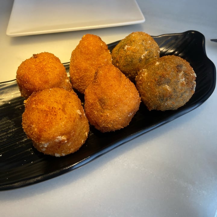 photo of Choose Ristorante Naturale ARANCINI DE RAGÚ, ZUCCA, TARTUFO shared by @blancavinas on  29 May 2022 - review